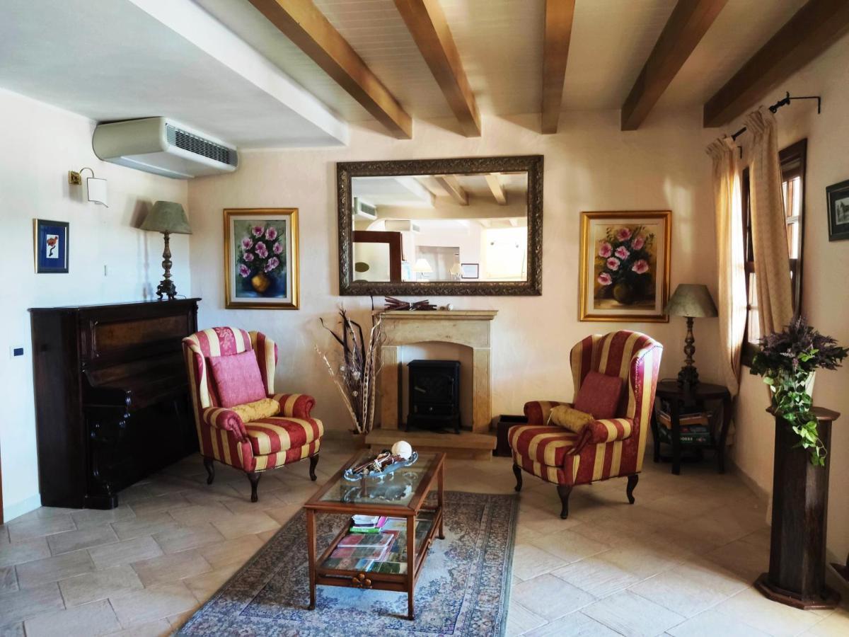 Is Benas Country 4* San Vero Milis
