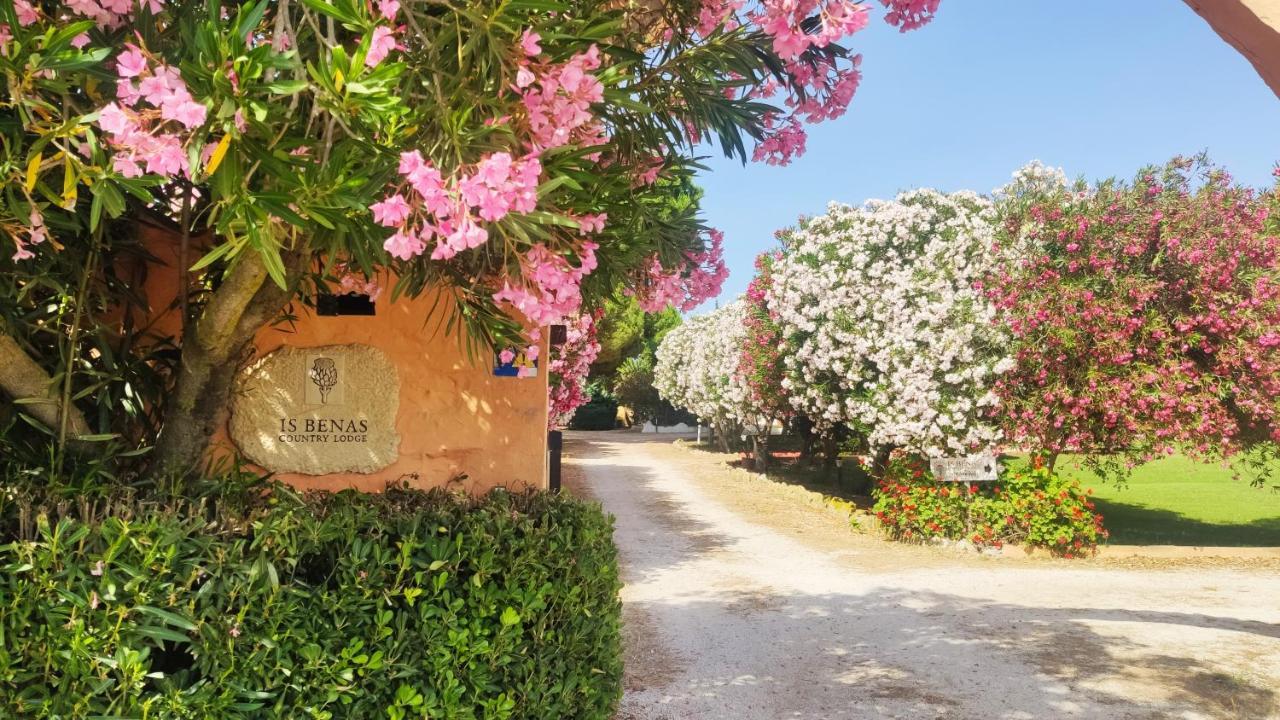 Is Benas Country Hotel 4*