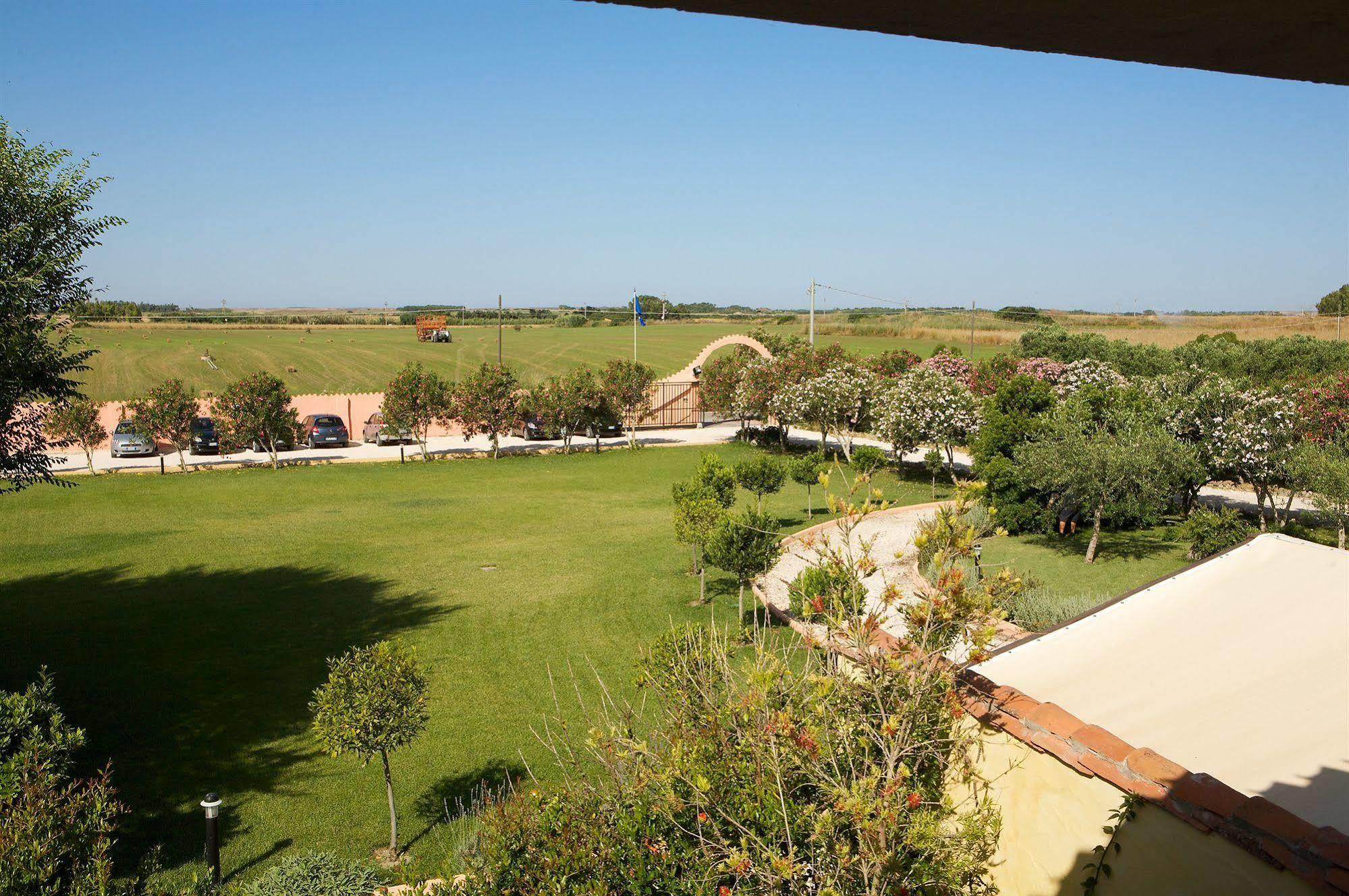 Hotel Is Benas Country San Vero Milis